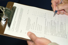 principles_of_dna_05_-_factors_affecting_quality.jpeg A clipboard with a checklist on it