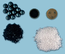firearms_examiner_10_-_buffer_material.jpg Shotshell buckshot load, including white polyethylene buffer material for protecting the individual shot pellets
