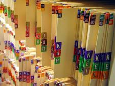 principles_of_dna_12_-_alphabetical_folders.jpeg Photo of alphabetized file folders