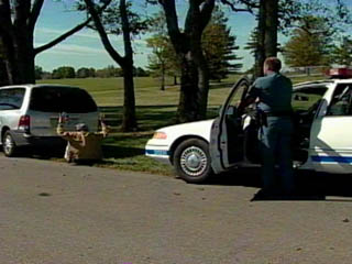 Motor Vehicles Scenario 2 Photo of officer initiating a felony stop