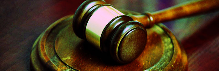 communicating_summary.jpeg Photo of a judge's gavel